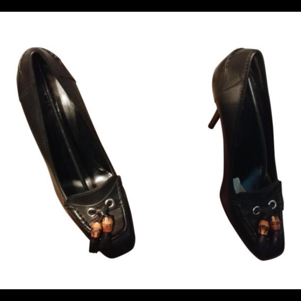 Gucci Leather Bamboo Tassel Pump
